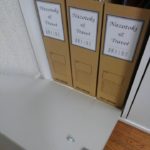 プチDIY。クリアファイルにたまった資料を整理整頓。ファイルボックスを使って可愛くシンプルに収納。