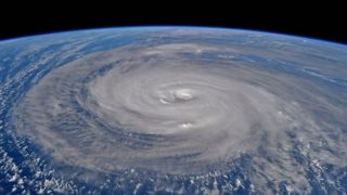 オゾン層の復活～台風の発生を抑えるための国家プロジェクト